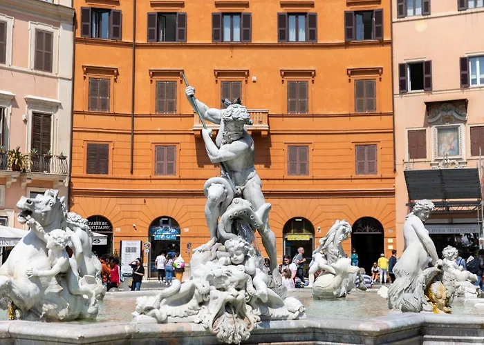 Sonder At Palazzo Della Cancelleria Rom